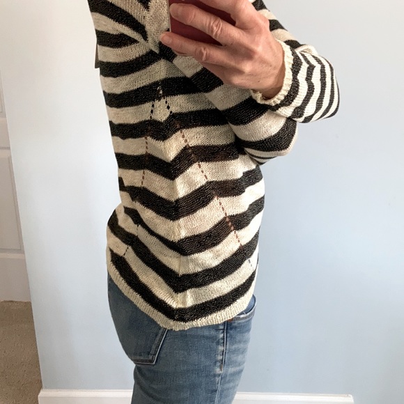 Black & Creamy White Striped Sweater - Picture 3 of 9